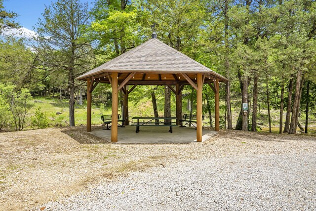 133 Arabian Way, Saddlebrooke, MO 65630 - surrounding community with a gazebo