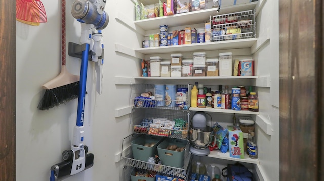 402 Lake, Mountain Grove, MO 65711 - view of pantry