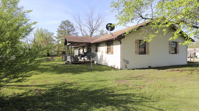 402 Lake, Mountain Grove, MO 65711 - back of property featuring a yard