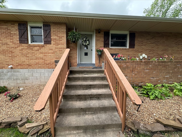 203 Roberts Dr, Mount Vernon, MO 65712 - entrance to property with brick siding
