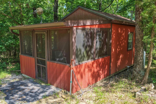 3600 Steven Dr, Cabool, MO 65689 - view of outbuilding featuring a sunroom