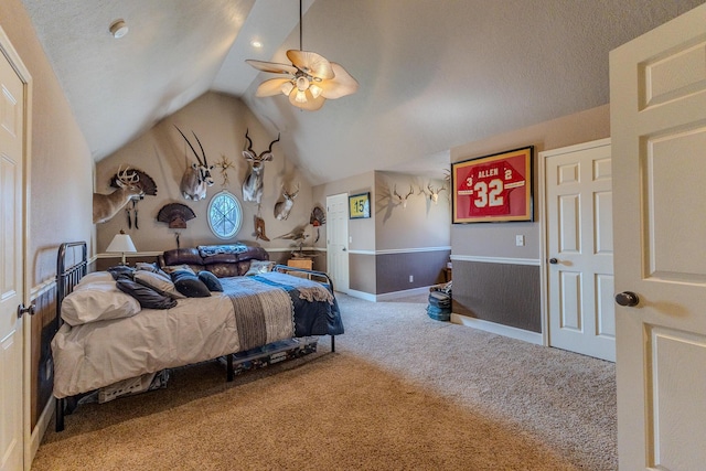 19800 Providence Dr, Lebanon, MO 65536 - carpeted bedroom with lofted ceiling and ceiling fan