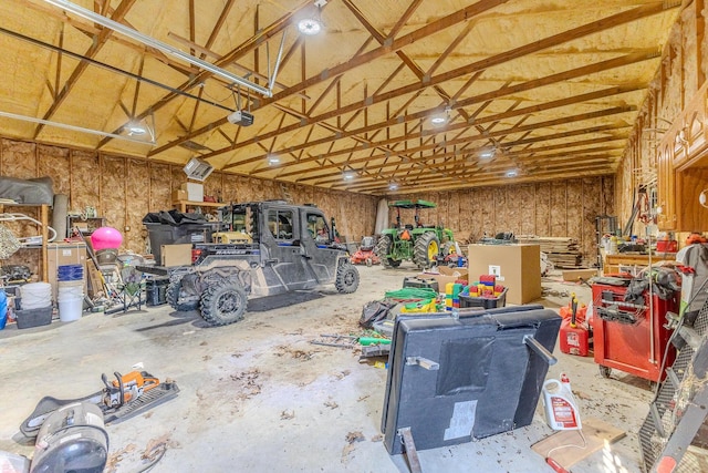 19800 Providence Dr, Lebanon, MO 65536 - garage featuring a garage door opener
