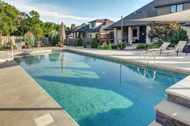 4748 Forest Trails Dr, Springfield, MO 65809 - view of swimming pool with a patio