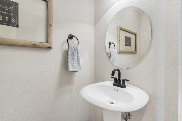 140 S Tuscany Dr Unit C, Hollister, MO 65672 - bathroom with a sink