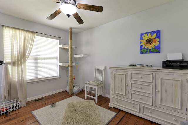 301 Oakview Dr, Ridgedale, MO 65739 - interior space with dark wood-style flooring, visible vents, a ceiling fan, and baseboards