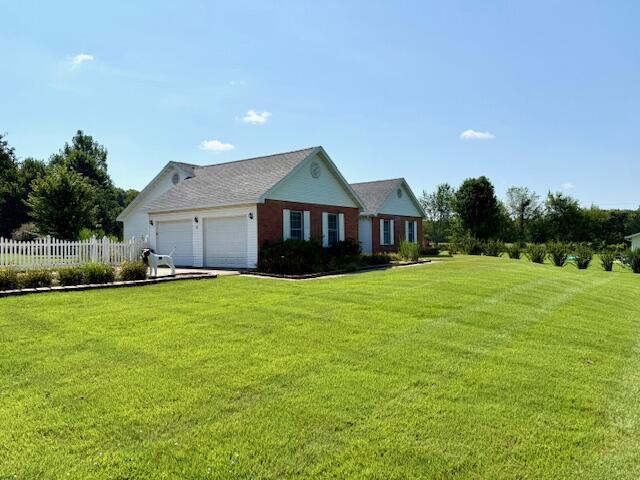 311 Cantrell, Mountain View, MO 65548 - photo 1