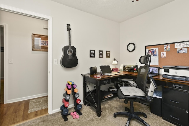 1522 S Oakland Ave, Bolivar, MO 65613 - home office with baseboards and wood finished floors