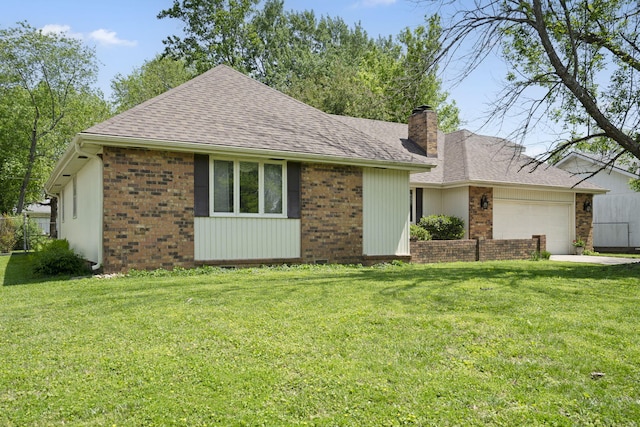 3660 S Ferguson Ave, Springfield, MO 65807 - single story home featuring brick siding, roof with shingles, and a chimney