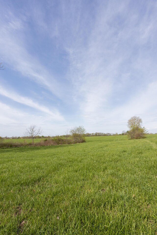 000 Beach Rd, Conway, MO 65632