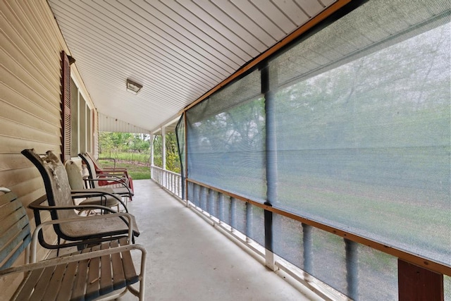 view of sunroom / solarium
