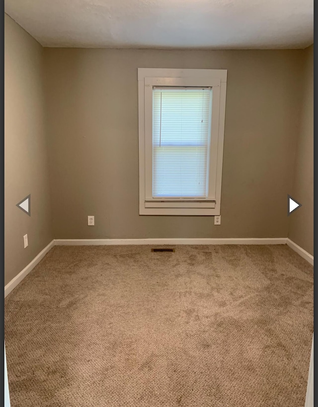 837 S Nettleton Ave, Springfield, MO 65806 - carpeted empty room featuring baseboards and visible vents
