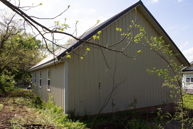 view of side of home