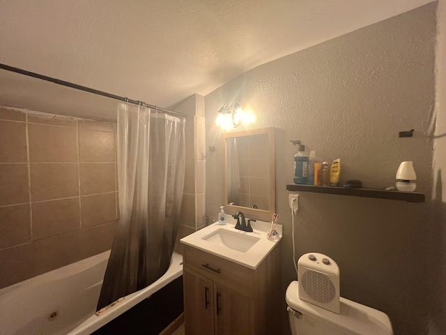 bathroom featuring a textured wall, vanity, toilet, shower / bathtub combination with curtain, and vaulted ceiling