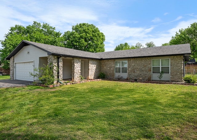 1208 Kemp Dr, Bolivar, MO 65613 - ranch-style home featuring an attached garage, a front yard, aphalt driveway, and stone siding