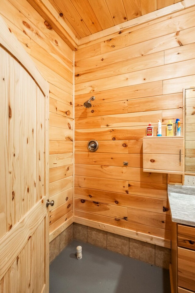 view of sauna / steam room
