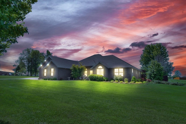 3538 E State Highway Aa, Springfield, MO 65803 - ranch-style home with a yard