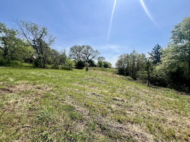 000 Dd 585, Winona, MO 65588