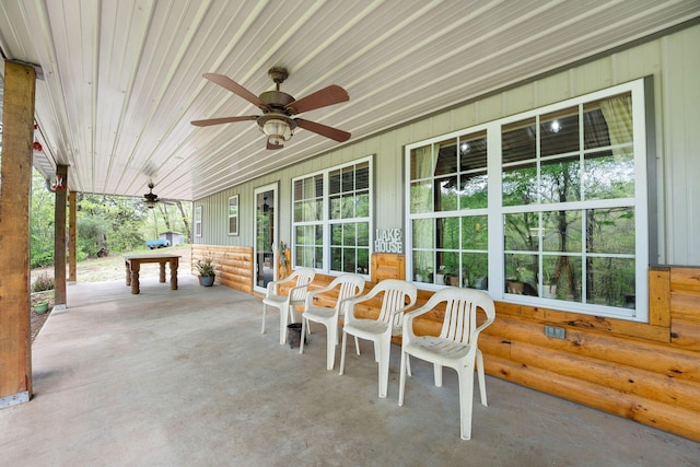 view of patio featuring ceiling fan and covered porch