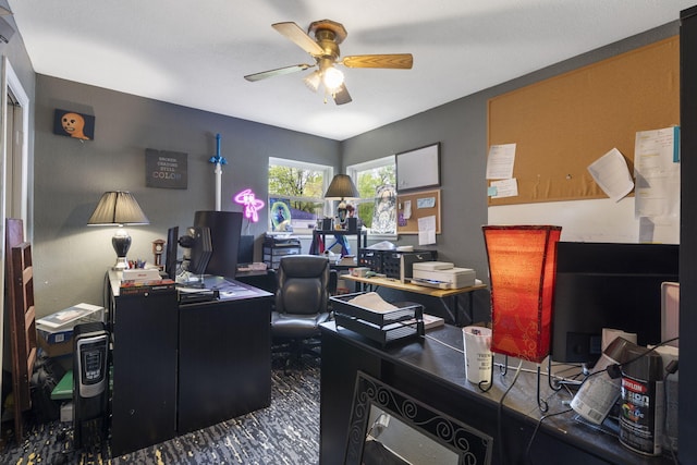 office with a ceiling fan
