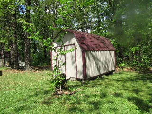 7210 Newkirk Rd, Mountain Grove, MO 65711 - view of shed