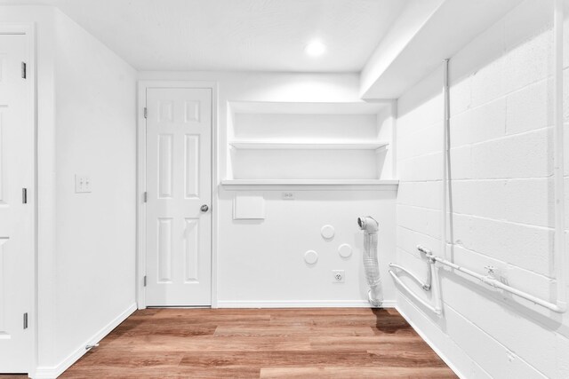 1107 E Mccracken Rd, Ozark, MO 65721 - washroom featuring wood finished floors