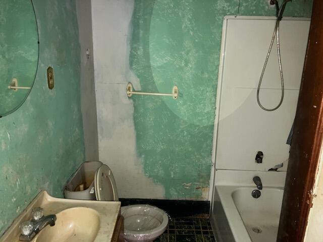 713 W 7th St, Pittsburg, KS 66762 - photo 12