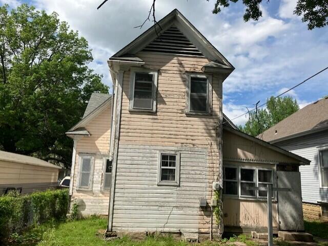 713 W 7th St, Pittsburg, KS 66762 - photo 3