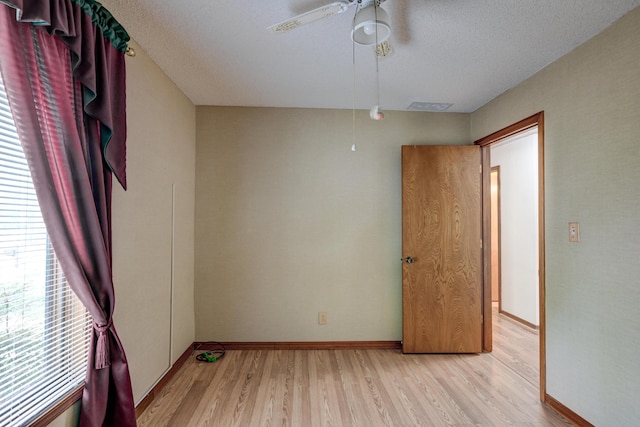 3623 Ridge Dr, Joplin, MO 64801 - empty room featuring baseboards, a ceiling fan, light wood-style flooring, and visible vents