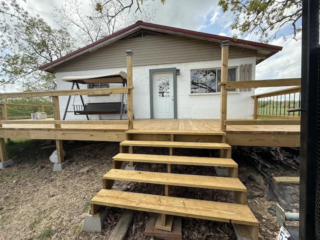 1398 County Road 670, Birch Tree, MO 65438 - back of house featuring a deck