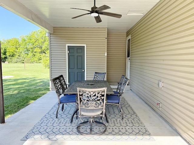 view of patio with a ceiling fan