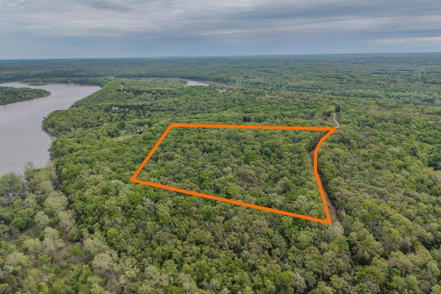 000 Pandamonium Way, Pittsburg, MO 65724