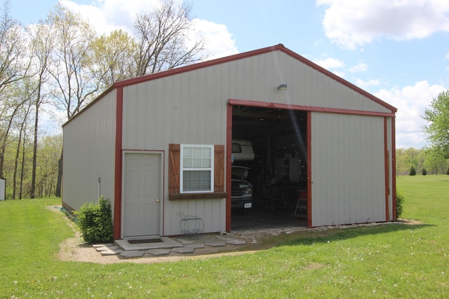 289 Frog Pond Rd, Seymour, MO 65746 - view of pole building with a lawn