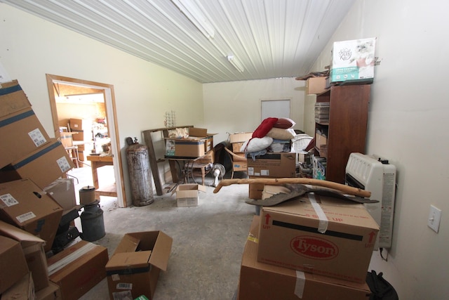 289 Frog Pond Rd, Seymour, MO 65746 - interior space