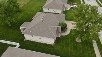 aerial view of property and surrounding area