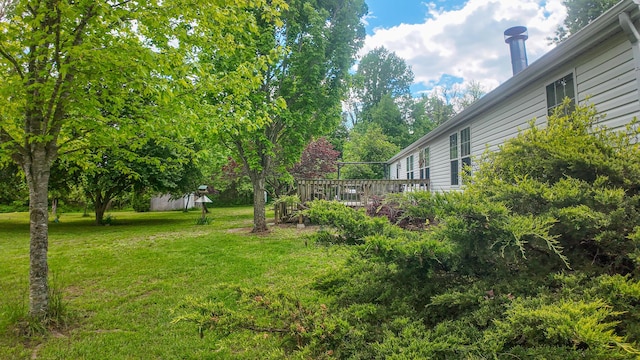 1156 SE 180th Rd, Clinton, MO 64735 - view of green lawn featuring a wooden deck