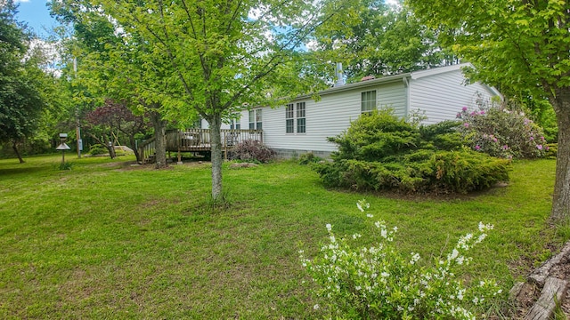 1156 SE 180th Rd, Clinton, MO 64735 - view of green lawn featuring a deck
