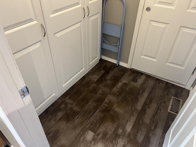 156 Southern Cross Dr, Clever, MO 65631 - detailed view of wood finished floors and baseboards