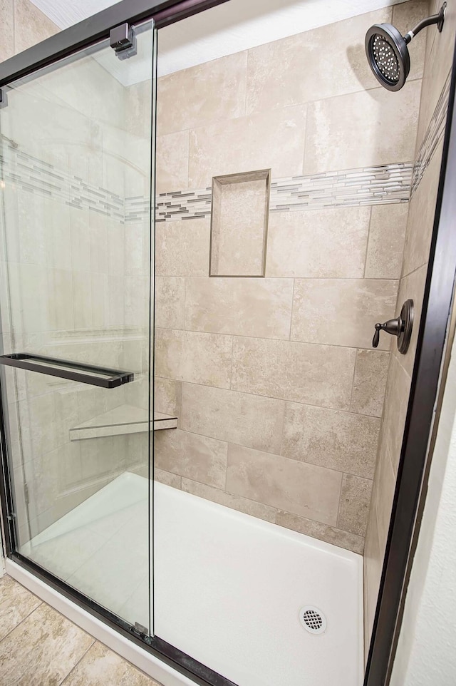824 E Crystal Ave, Nixa, MO 65714 - full bathroom featuring a stall shower