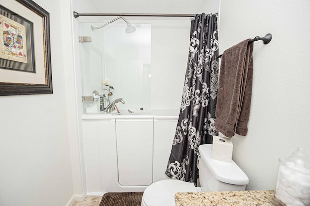 824 E Crystal Ave, Nixa, MO 65714 - full bathroom featuring toilet and a shower with shower curtain