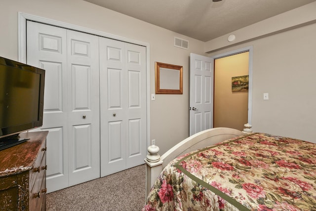 147 Liberty Ln, Kimberling City, MO 65686 - carpeted bedroom with a closet