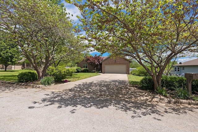 814 Barwick Pl, Willard, MO 65781 - photo 1
