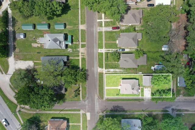 901 W Poplar St, Springfield, MO 65802 - aerial view of residential area featuring property boundaries highlighted