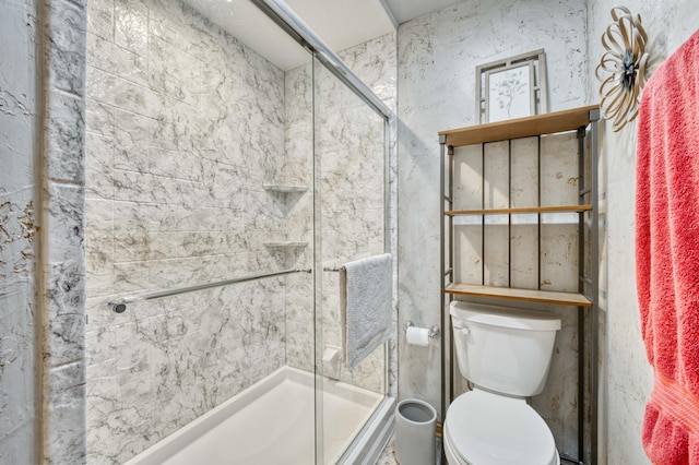 5425 S Westwood Ave, Springfield, MO 65810 - bathroom featuring a shower stall and toilet
