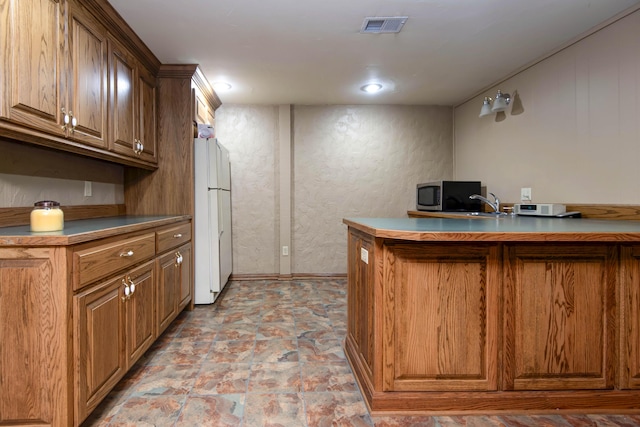 1918 E Buena Vista St, Springfield, MO 65804 - office space with stone finish flooring