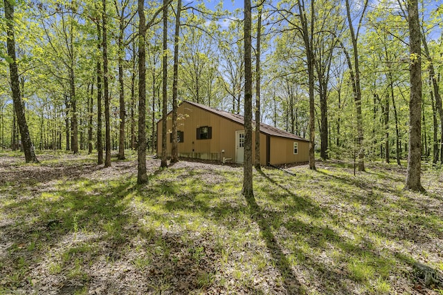 189 High Ridge Rd, Marshfield, MO 65706 - view of side of property with an outbuilding and a forest view