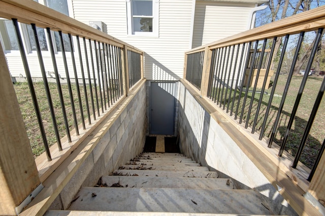 308 S 6th Ave, Ozark, MO 65721 - view of stairway