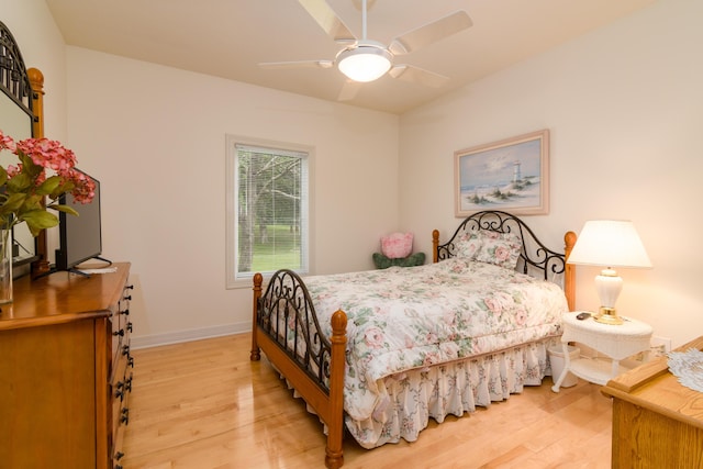 62 Turtledove Ln, Lampe, MO 65681 - bedroom featuring light wood-type flooring, baseboards, and ceiling fan