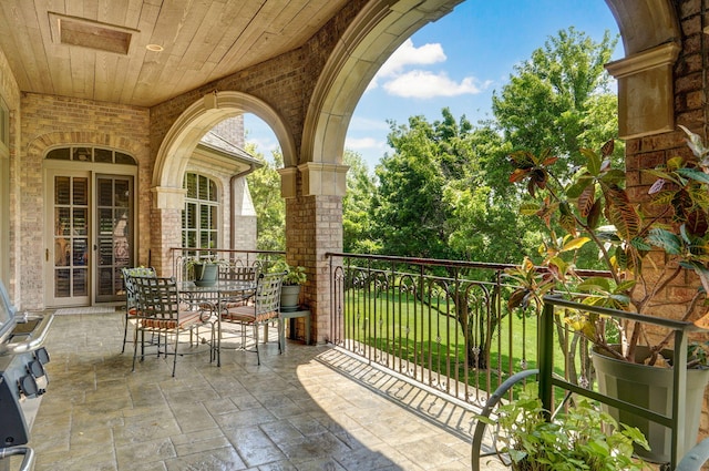 5245 S Stonehaven Dr, Springfield, MO 65809 - balcony featuring outdoor dining area