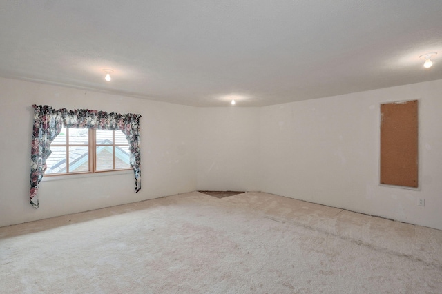 5245 S Stonehaven Dr, Springfield, MO 65809 - unfurnished room with carpet